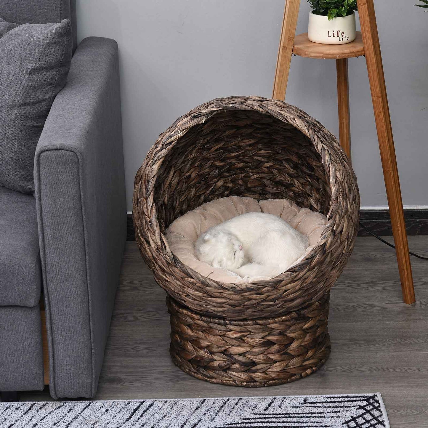 CozyWeave Rotating Cat Egg Chair™